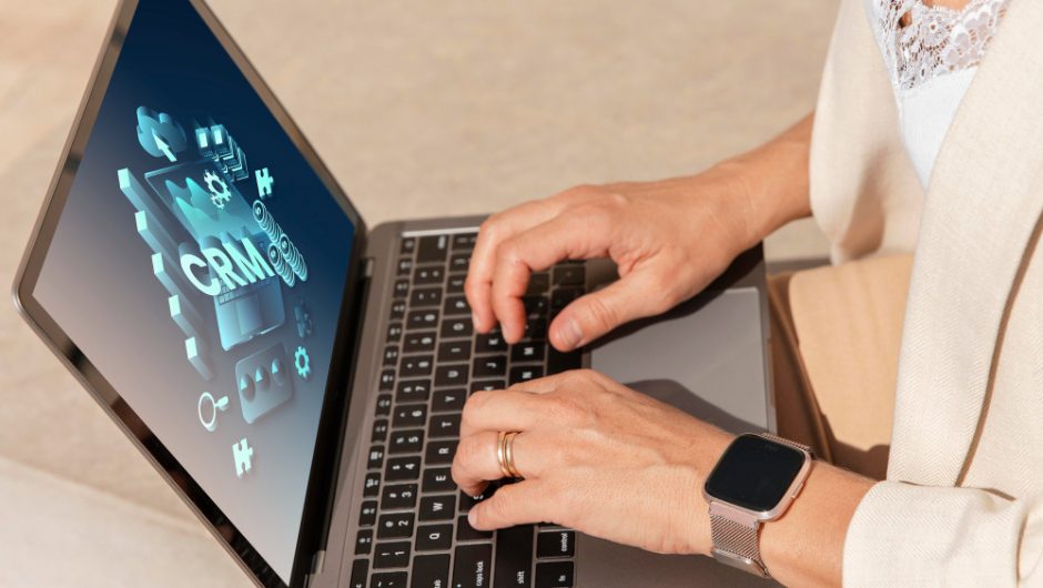 Ce înseamnă end‑to‑end encryption și cum te avantajează