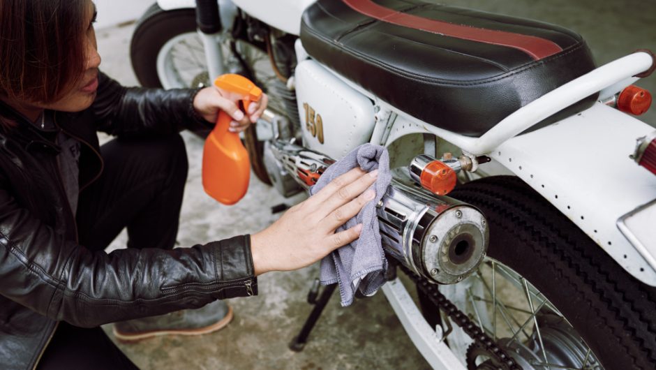 Cum să îți întreții frânele la motocicletă