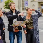 De ce merită uneori să te îndepărtezi doar câteva străzi de atracțiile principale